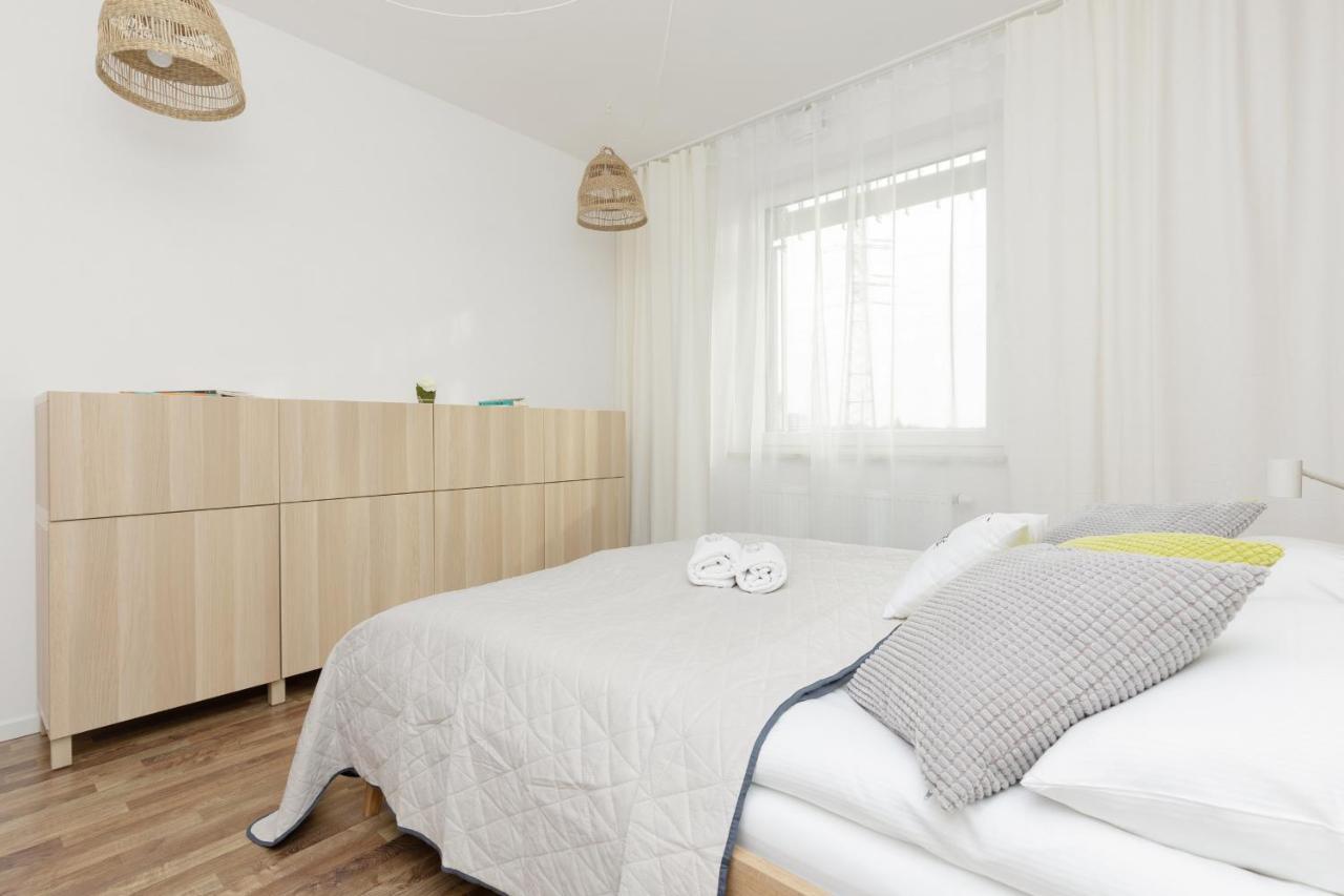 Stacja Wola Apartments With Parking By Noclegi Renters ワルシャワ エクステリア 写真