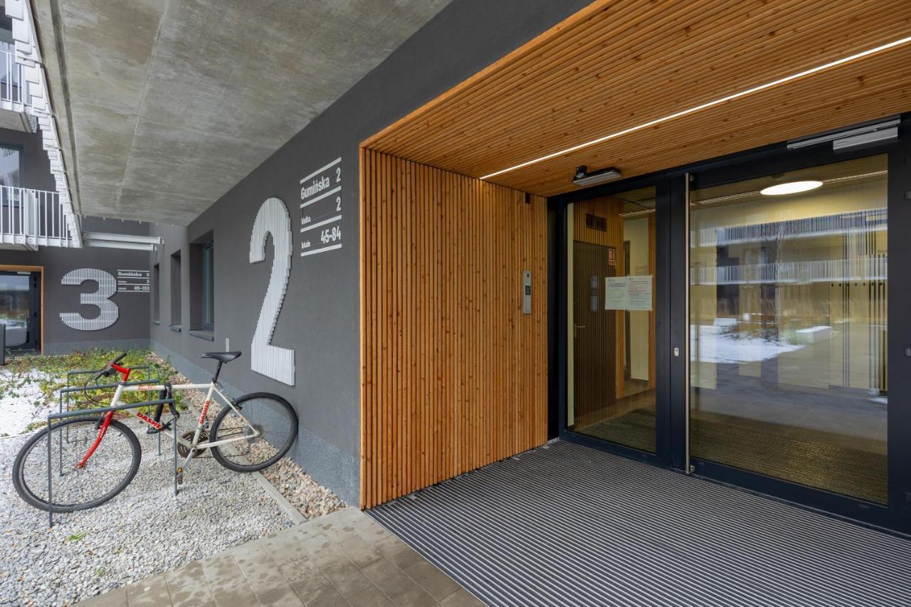 Stacja Wola Apartments With Parking By Noclegi Renters ワルシャワ エクステリア 写真