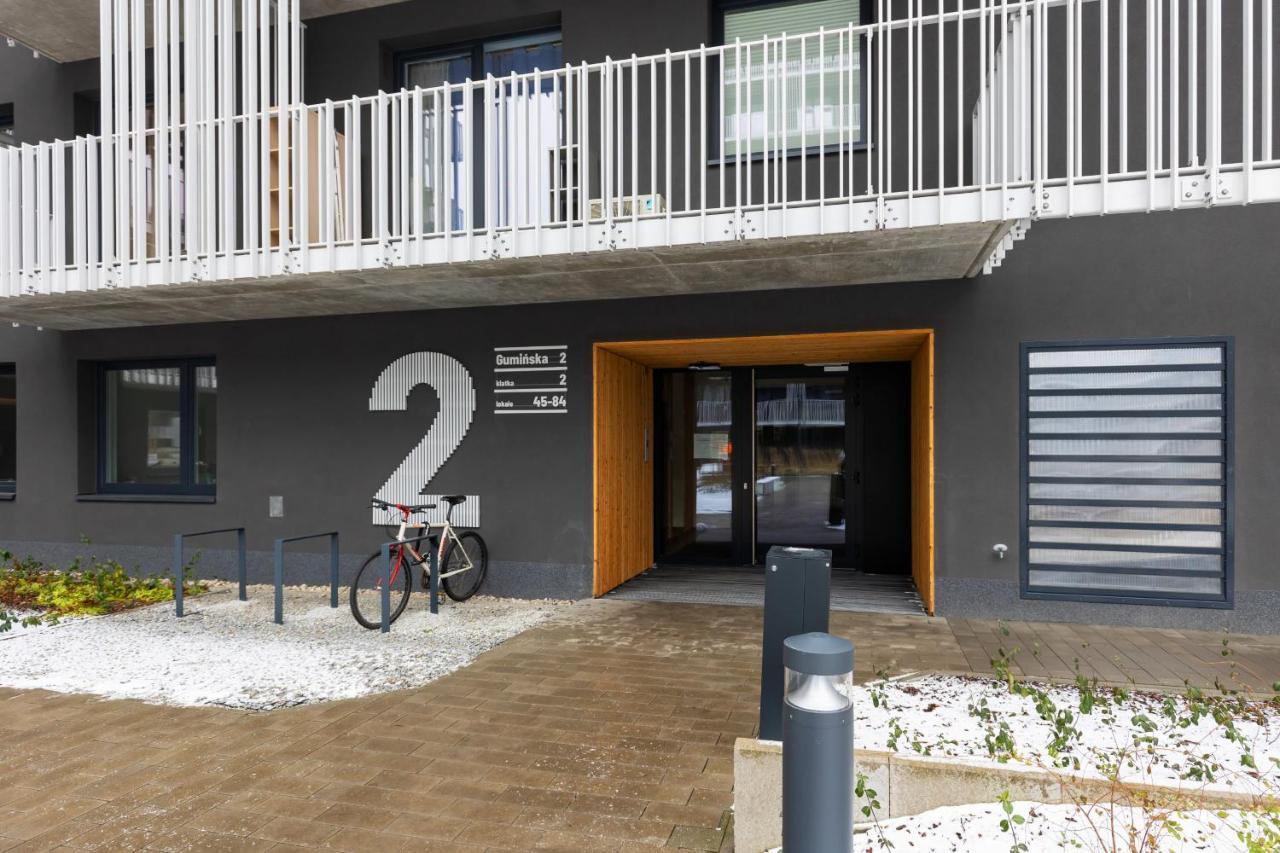 Stacja Wola Apartments With Parking By Noclegi Renters ワルシャワ エクステリア 写真